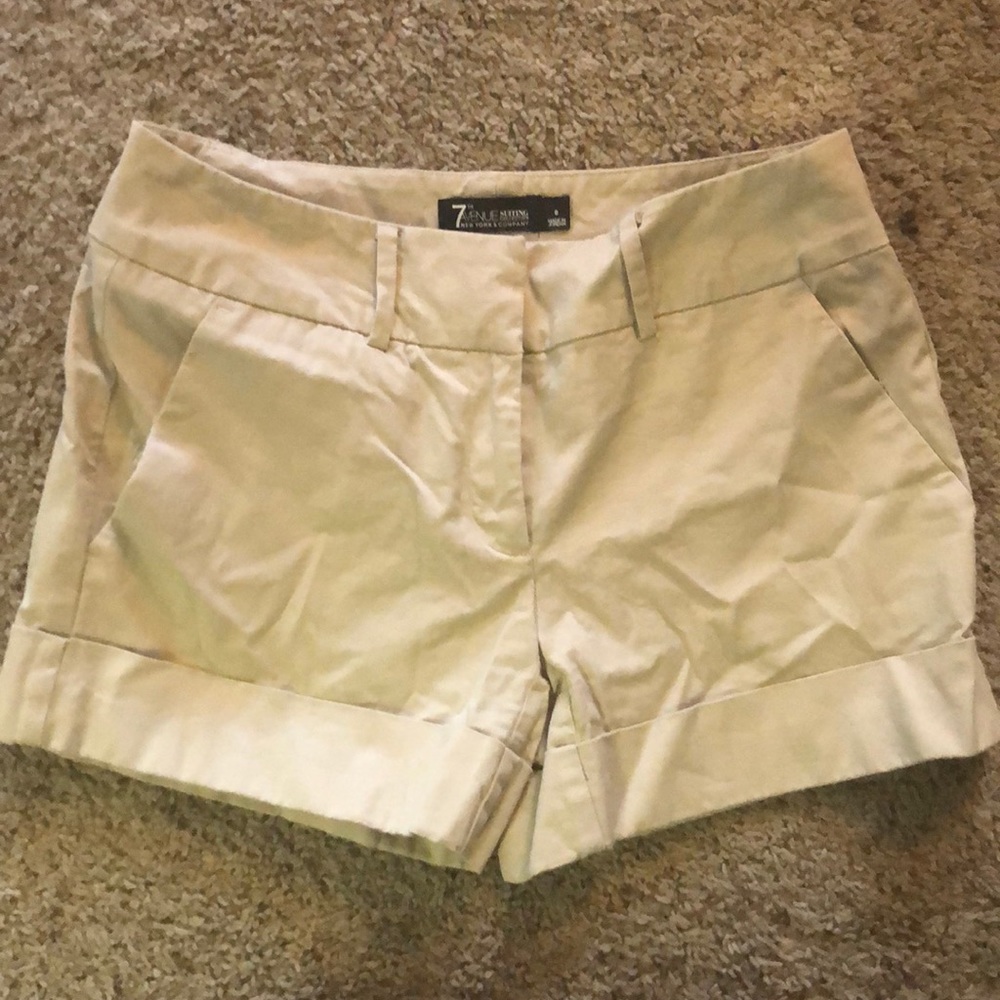 Beige shorts